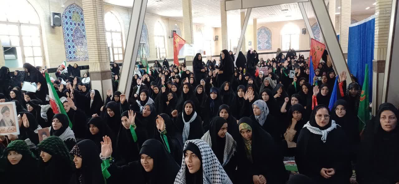 اجتماع بزرگ زینبیون در شهرستان درگز