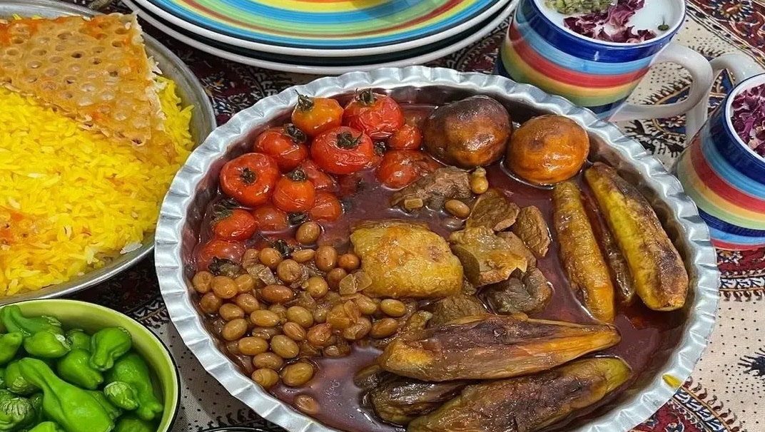طرز تهیه خورش کدو با غوره