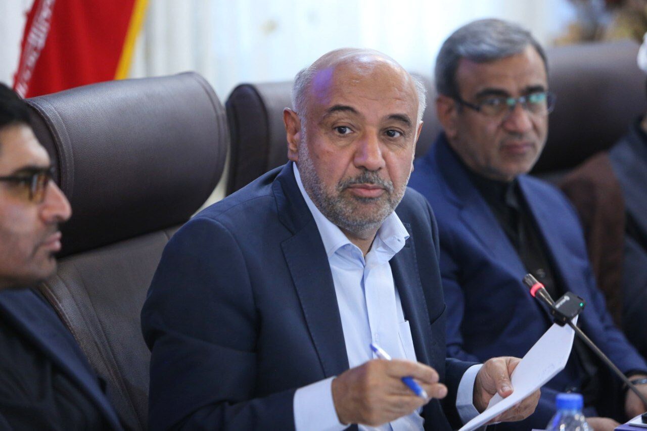 وزیر کار: عادلانه نیست فردی در ۴۰ سالگی بازنشسته شود