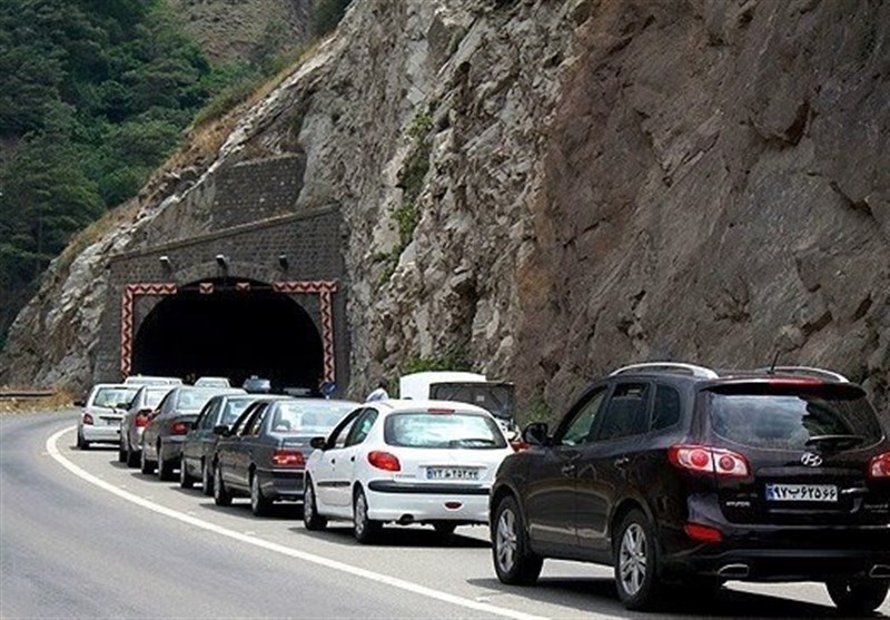 موج بازگشت مسافران، جاده‌های شمال را قفل کرد