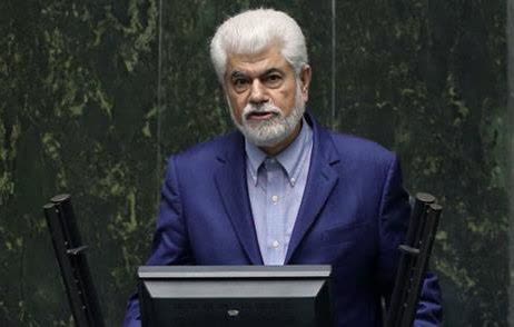 رئیس جمهور نسبت به حل مسائل سلامت مردم تلاش کند