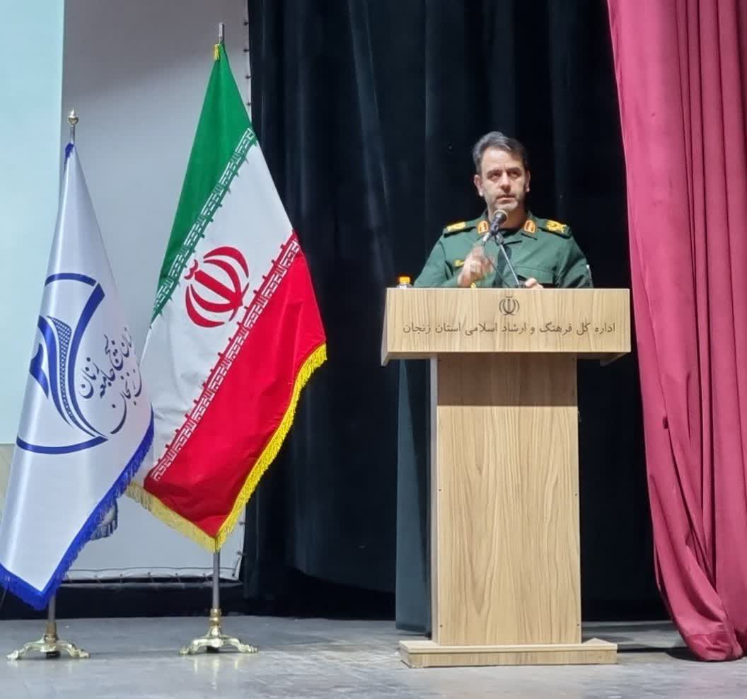 دشمنان در جنگ هویتی به‌دنبال تضعیف هویت ایرانی ـ اسلامی ملت ایران هستند/ بانوان بسیجی پرچمداران حفظ فرهنگ و هویت ایرانی هستند