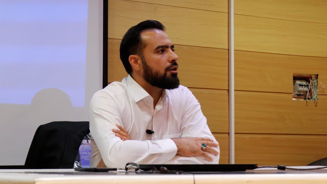 ولایت‌پذیری ستون اصلی تربیت سیاسی شیعه در عصر غیبت است