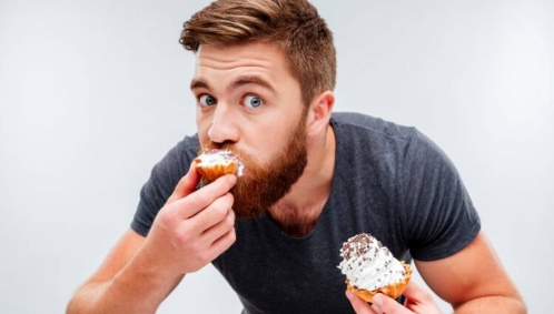 چرا وقتی استرس داریم سراغ خوراکی‌های شیرین می‌رویم؟