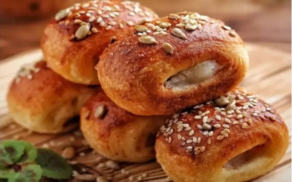 چرا استرس ما را به سمت شکلات و شیرینی می‌کشاند؟