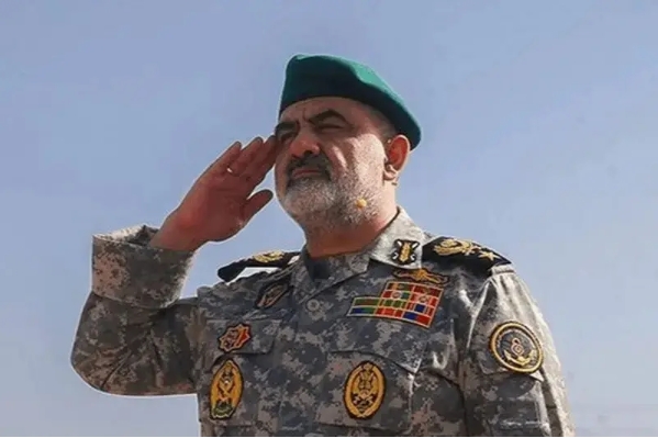 دریادار ایرانی: نیروهای مسلح در آمادگی کامل قرار دارند