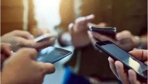 چرا موبایل در سرما ناگهان خاموش می‌شود؟