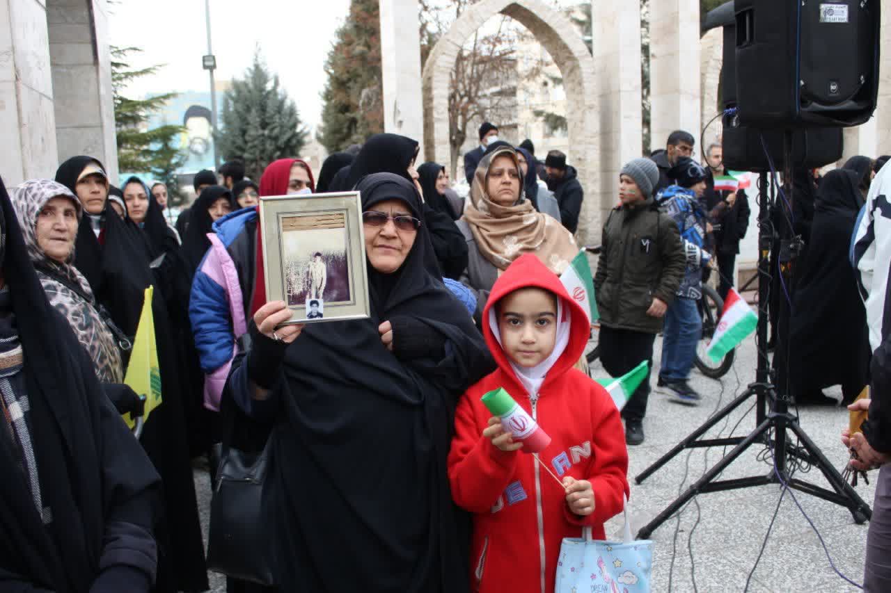 قزوین؛ پیام روشن یک ملت بیدار  
حضور مردمی که معادلات دشمنان داخلی و خارجی را بر هم می‌زند