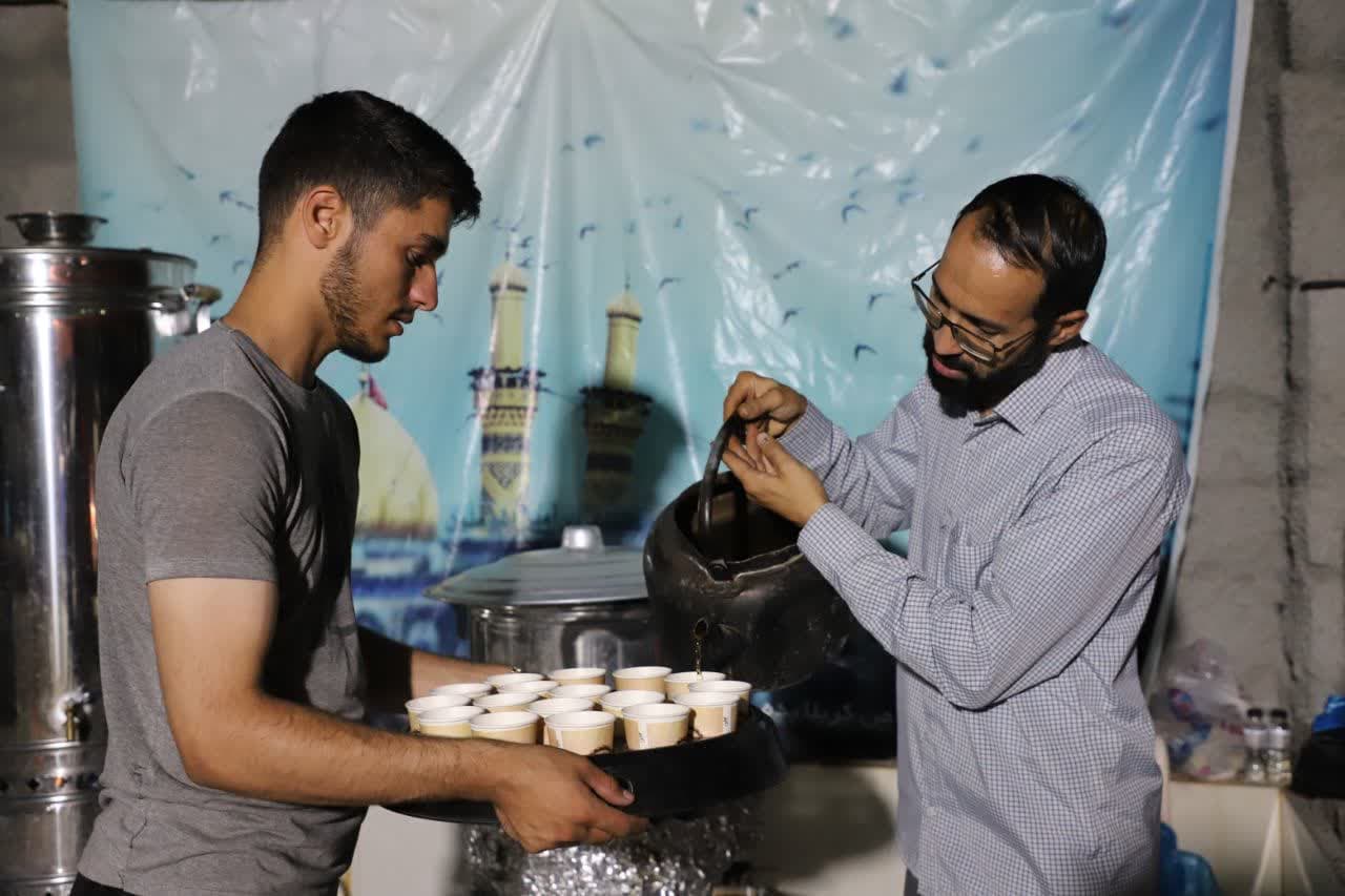 سفر دل‌ها در مسیر عشق؛ خدمت بی‌وقفه موکب پیامبر اعظم به زائران اربعین حسینی