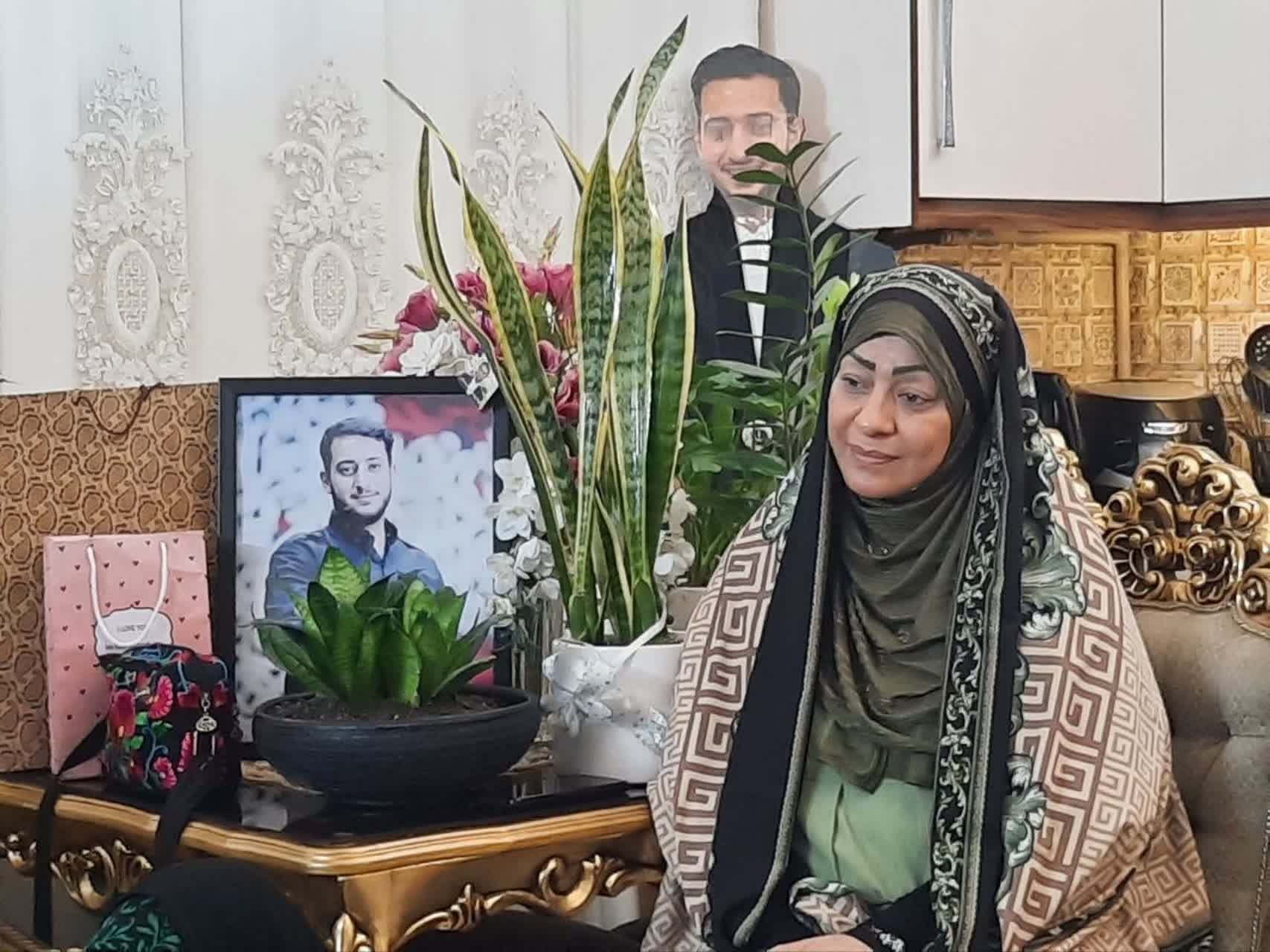 از تجدید پیمان مادر شهید با راه شهدا تا تجسم عشق و فداکاری در کلام مادران شهیدان